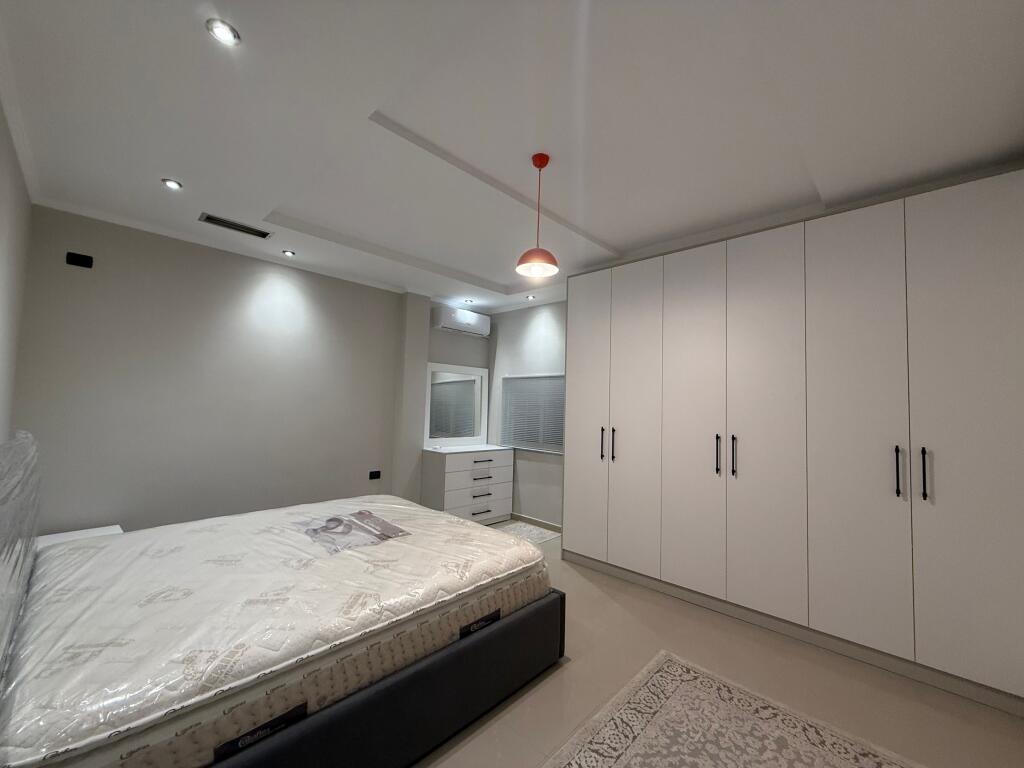 Japim me qira Apartament modern 2+1!