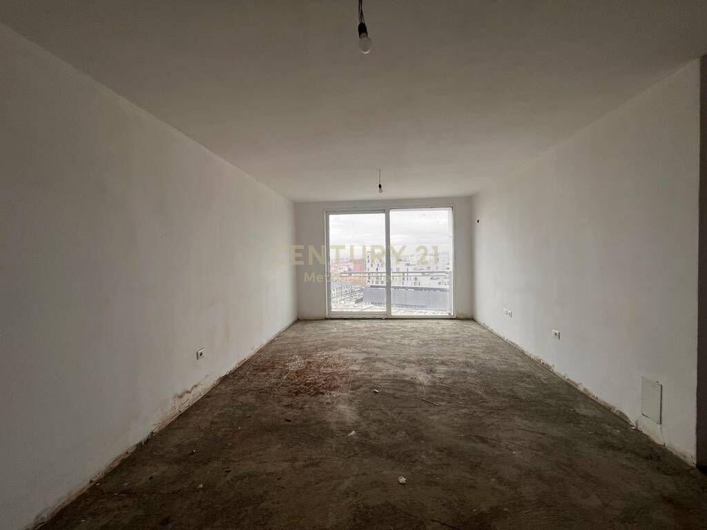 Apartament 2+1+2 me Qira, Farmacia 10