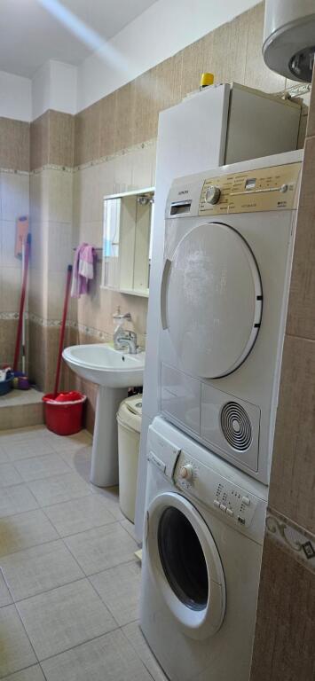 Apartment 2+1+Balcony for Rent at Pazari i Ri