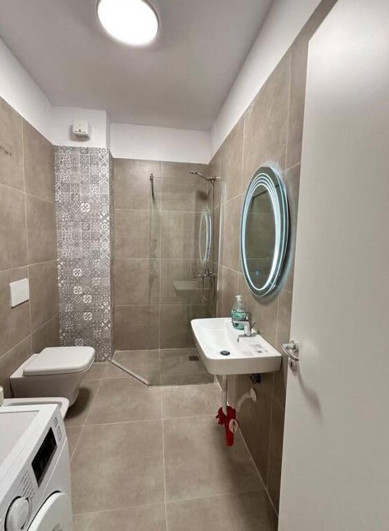 📌 Apartament 1+1 me Qira– Bulevardi i Ri