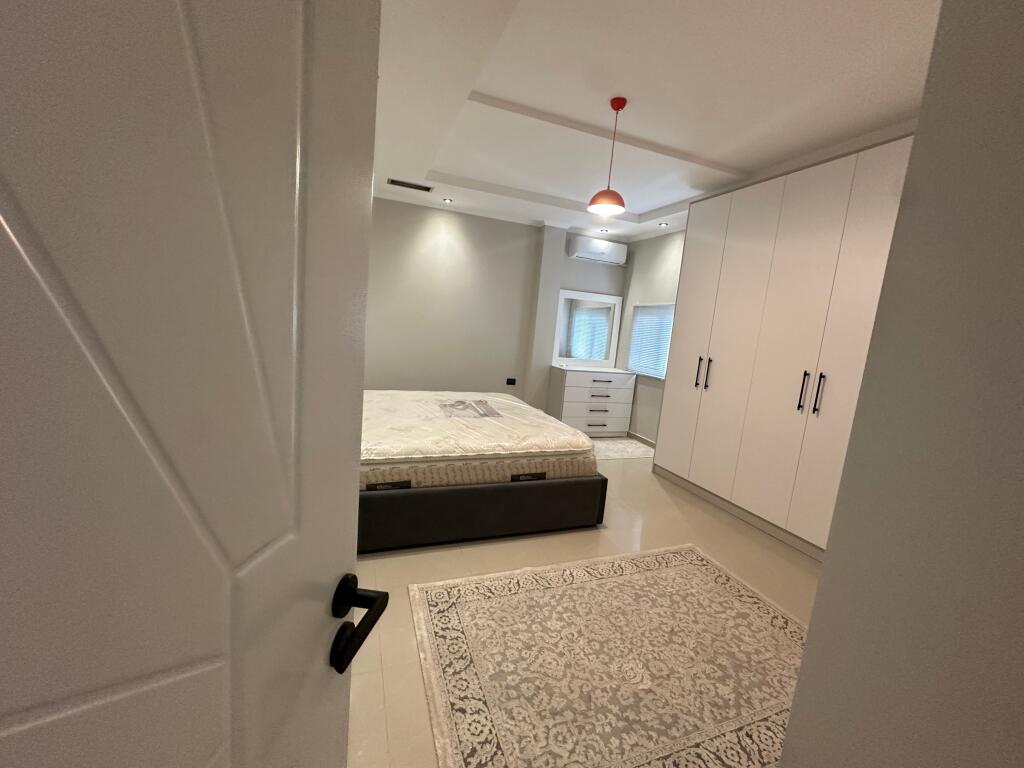 Me QIRA 2+1 i sapo mobiluar