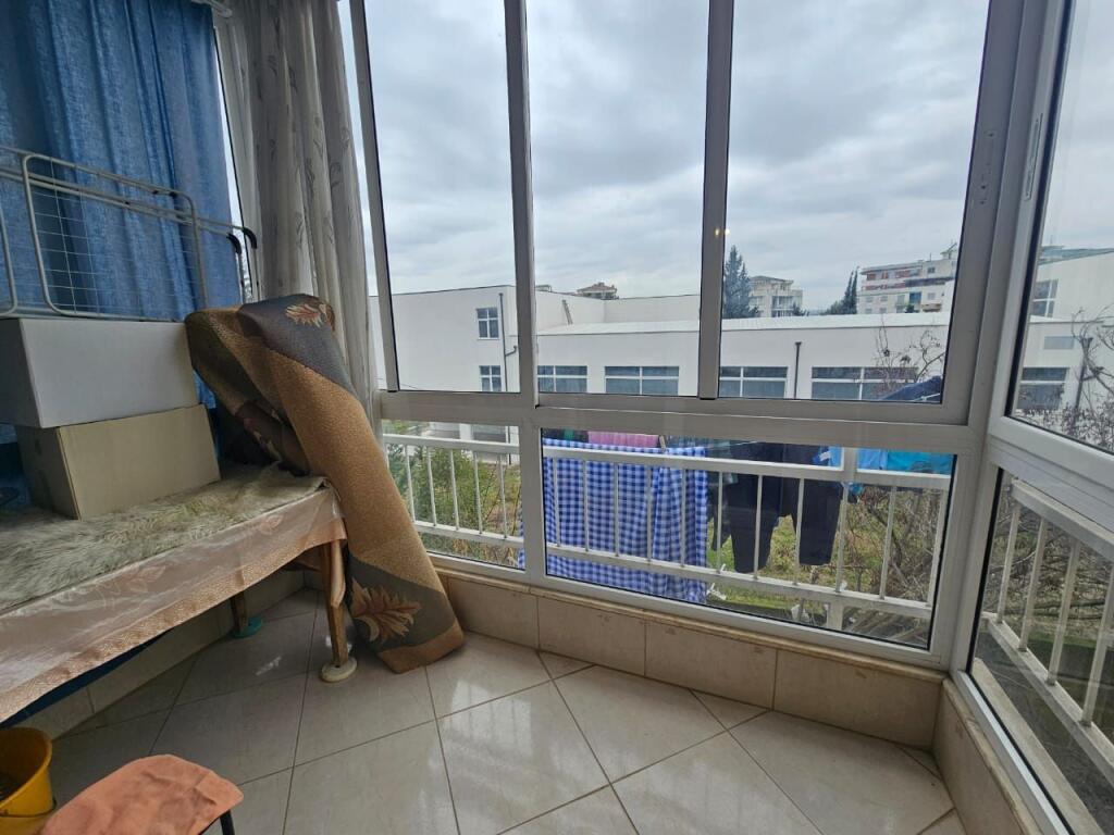 Vendesi in vendita 2+1+2 a Fresk