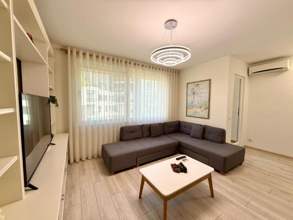 Apartament 1+1 me qira , Rruga Kosovareve