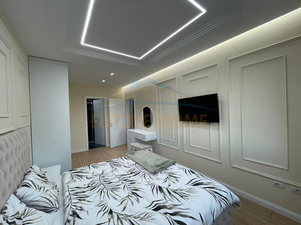 For rent, Apartment 2+1+2+2 Parking spaces, Dry Lake, Tirana.