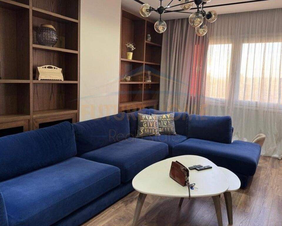 Affitto, Appartamento 3+1+2 +Posto Auto, Centro