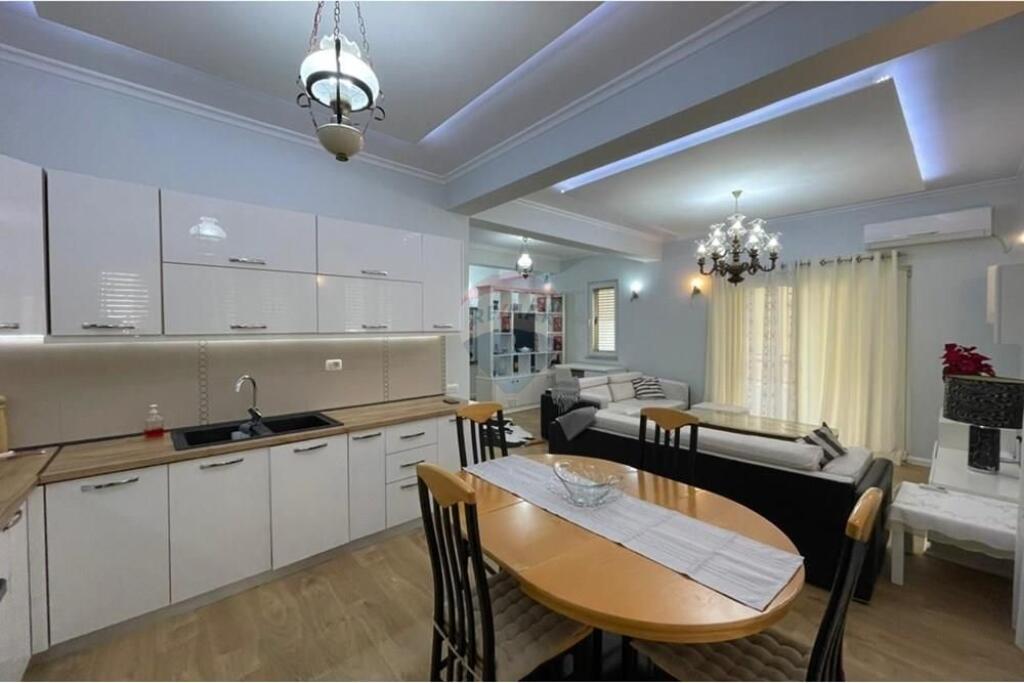 Apartment for rent 2+1 at Durres Street