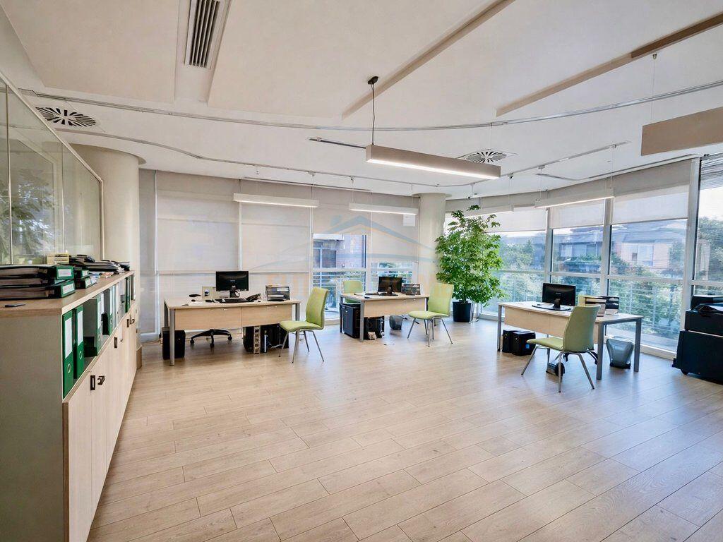 Qira, Ambient Biznesi, Coin Tirana, Stadiumi Air Albania