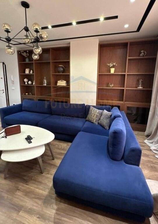 Affitto, Appartamento 3+1+2 +Posto Auto, Centro