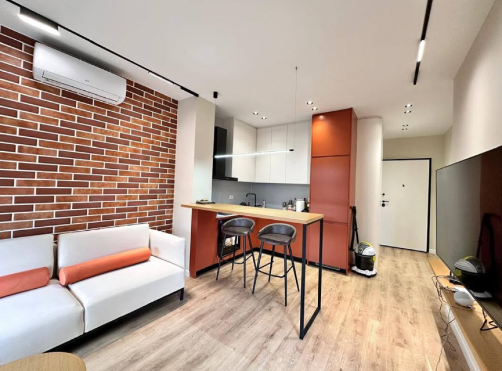 🏡 Apartament 1+1 me Qira – Bulevardi i Ri