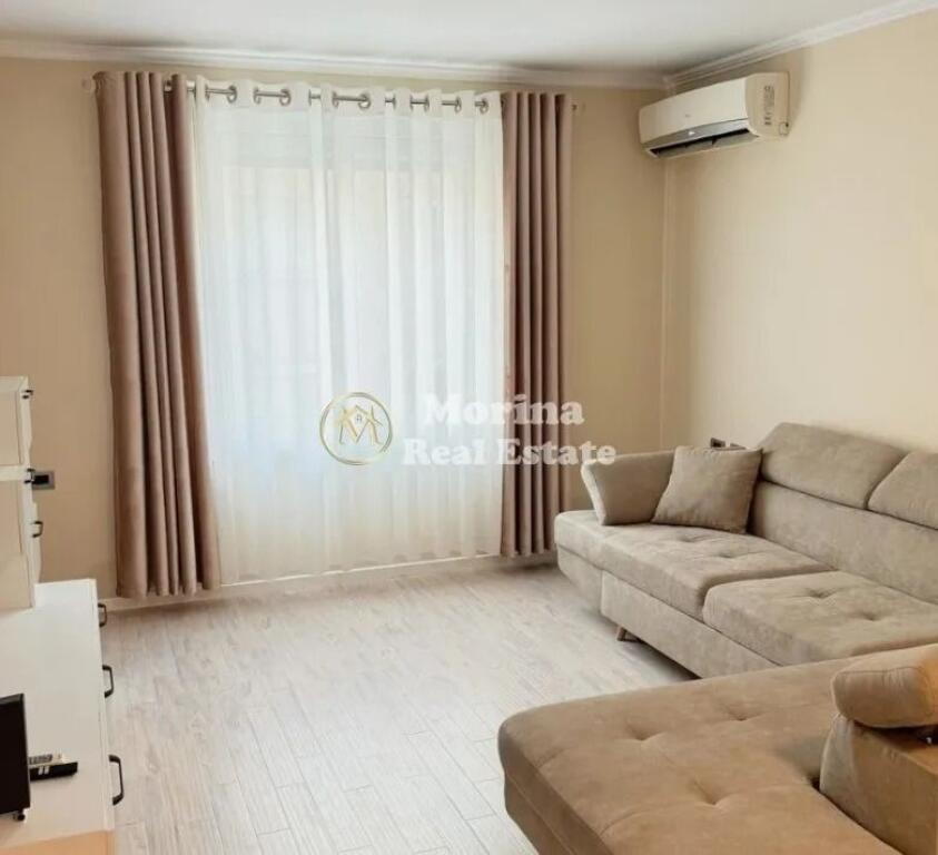 Qera | Apartament 2 + 1 | Sheshi Skenderbej | 900 €/muaj