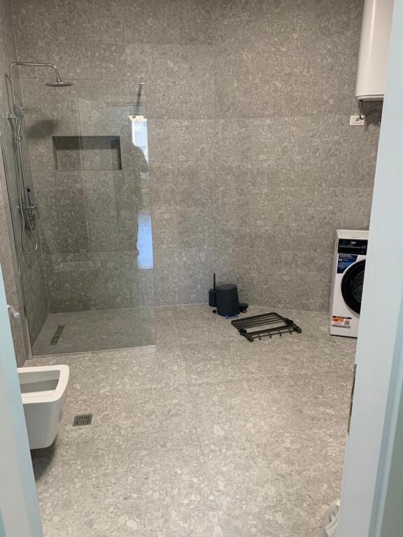 Super ap 1+1 ne vasil shanto ( universiteti shkencave )