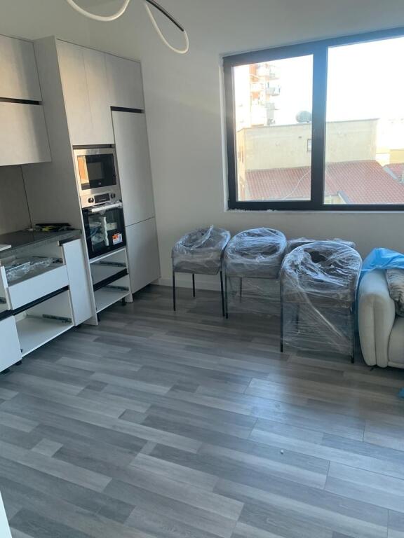 Super ap 1+1 ne vasil shanto ( universiteti shkencave )