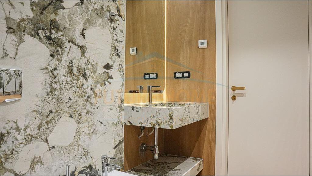 Qera , Vilë , Luminor Rezidence , TEG