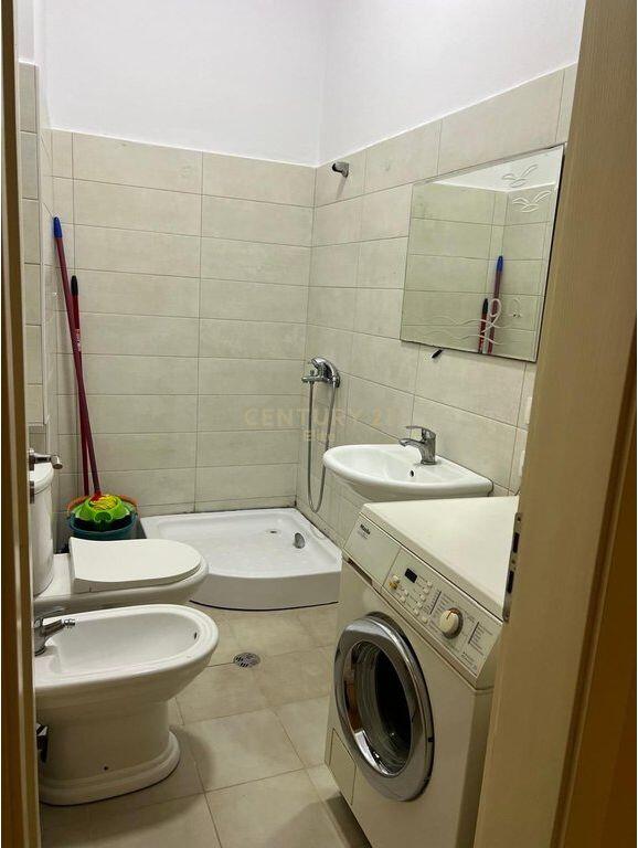 For rent 2+1 apartment on Muhamet Deliu street in Fresk.