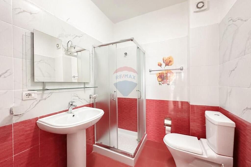 Duplex with two garages at Kodra e Diellit 1!