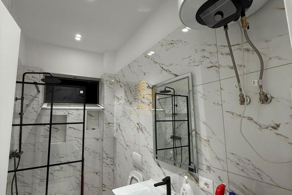 Qira, Apartament 1+1, Qender – Bulevardi Zogu i Pare, 700 Euro/muaj