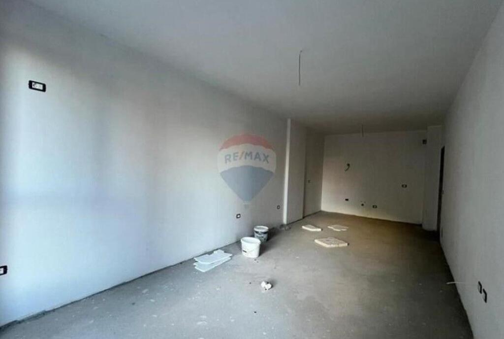 Apartament - Për Shitje - Rruga Jordan Misja, Tiranë(ID: 530181090-95)