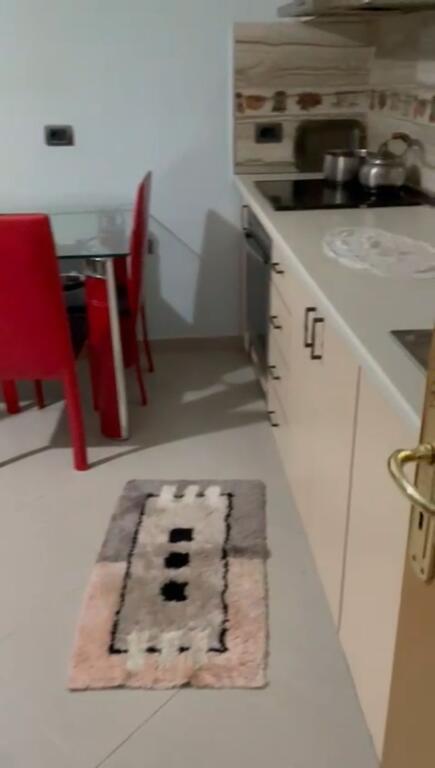 Affittasi appartamento 2+1 (Dicembre) 21