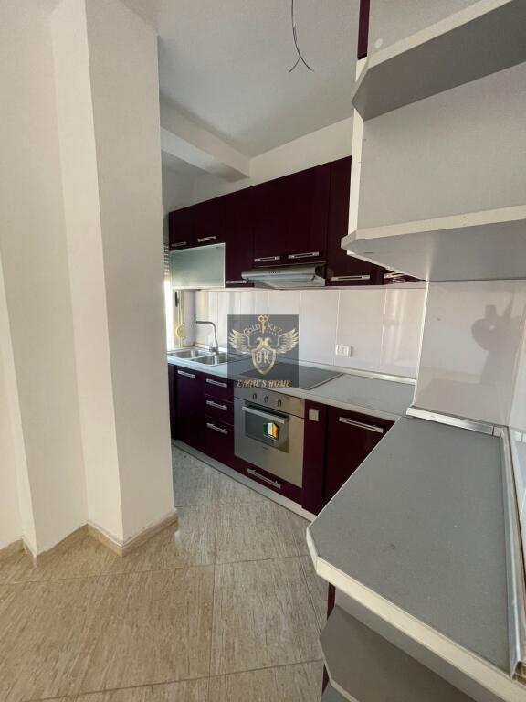 🏡 APARTAMENT ME QERA 2+1+3 BALLKONE VILA E ZOGUT, DURRËS 🏢 I PËRSHTATSHËM PËR BANIM OSE AKTIVITET BIZNESI