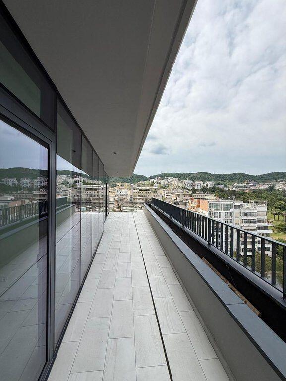 SHITET APARTAMENT 3+1+2 TEK LAKE VIEW RESIDENCE! 620,000 € Sip. Totale  200m2