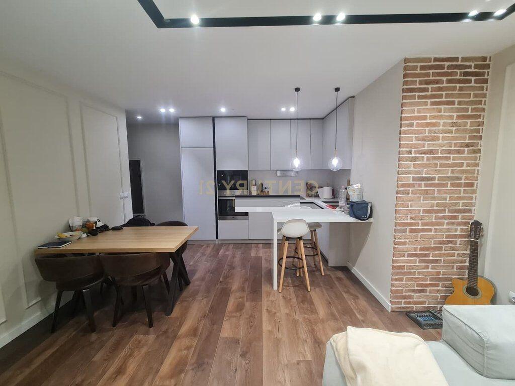 Cabej Buildings - Luxurious 1+1 for rent