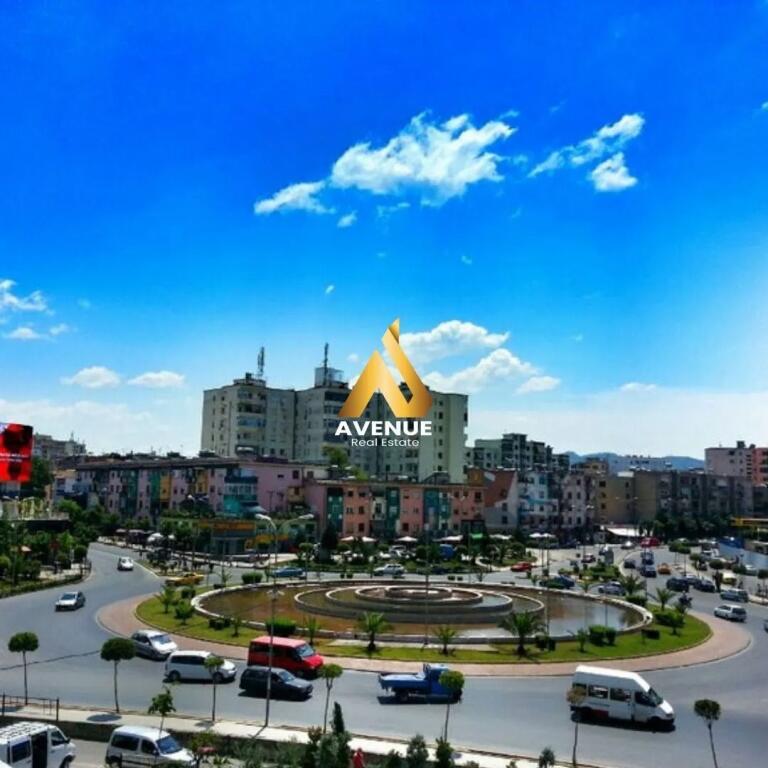 Appartamento 2+1+2 in affitto - Zogu i Zi, Tirana