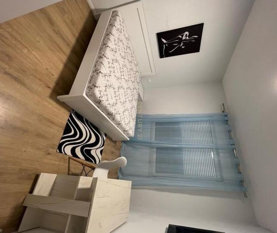 ofrojme apartament per qira ne laprake