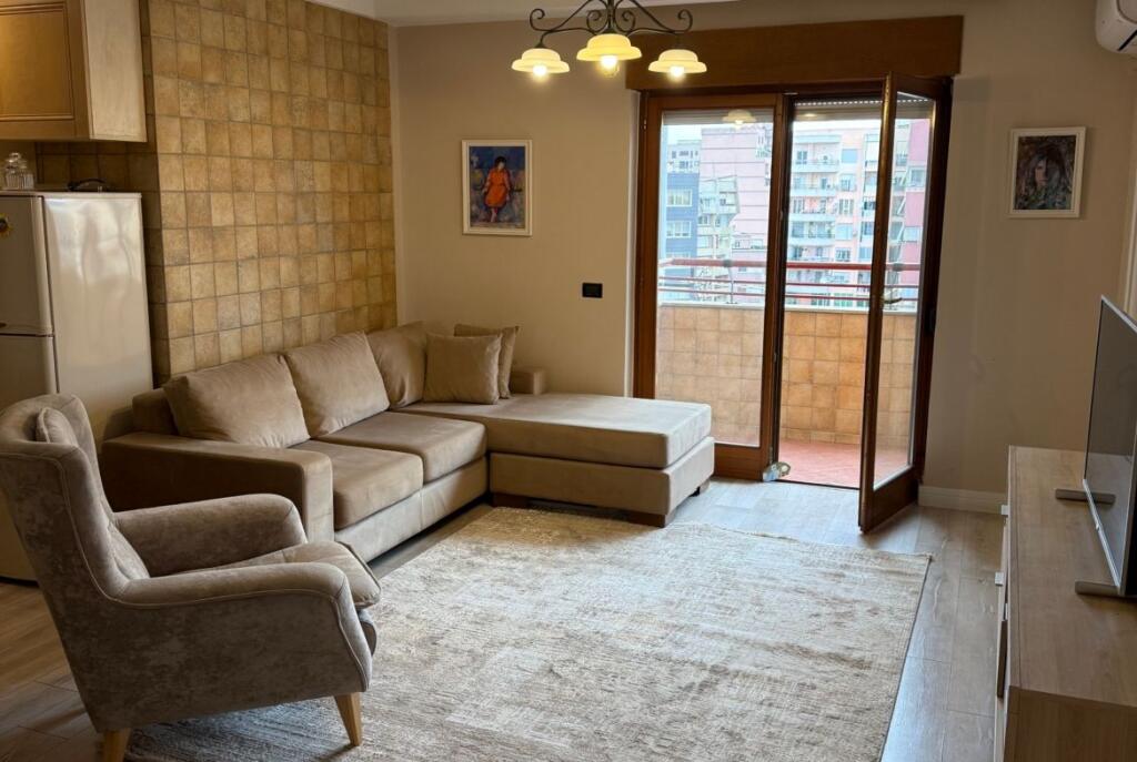 Tek 9 Katshet, Shitet Apartament 1+1 &amp; Garsoniere Ideale Per Qira Ditore!