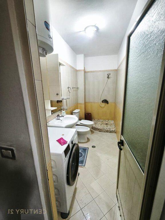 Apartament 2+1 (i konvertuar) Për Shitje në Fresku