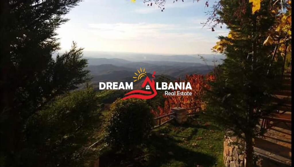 Shitet Truall ne Qender te Pikes Turistike GJINAR, Elbasan ID(4191045)