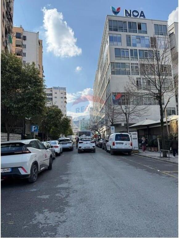 Office - For Sale - Commune of Paris, Tirana(ID: 530491001-569)