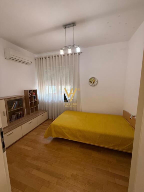 JEPET APARTAMENT 3+1+3+2BLK ME QIRA TE RZ.TOUCH OF SUN, SAUK 180.000 LEKE