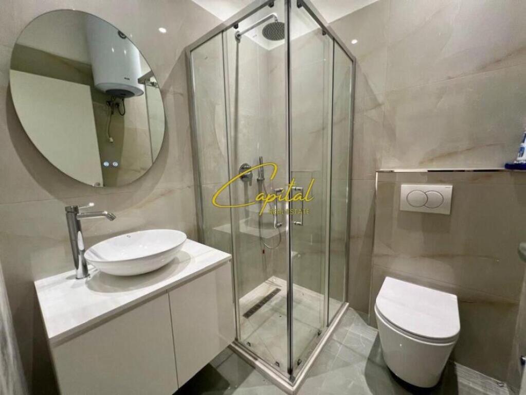 BUSINESS PREMISES FOR RENT 140 M2 FORMER TRAIN STATION 1,600 EURO