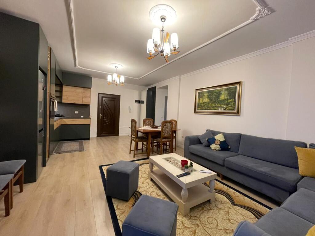 Apartment 2+1 Rent Paris Commune/ Park