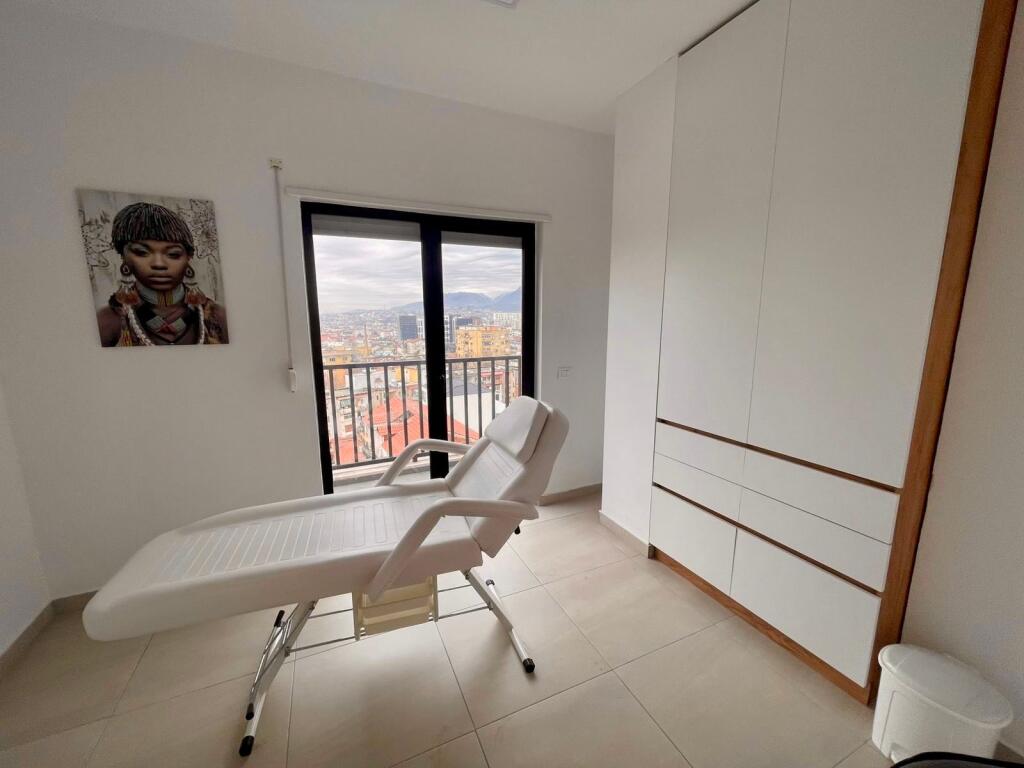 📣 IN VENDITA Appartamento 3+1 Con 2 Bagni 📍 Vicino Villa Gold 🛣️ Via "Dibres" 💶 261.000 Euro ✨