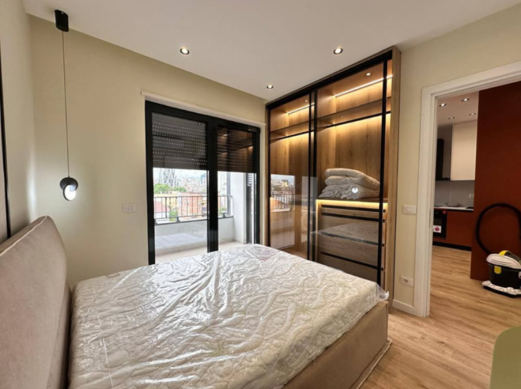 🏡 Apartament 1+1 me Qira – Bulevardi i Ri