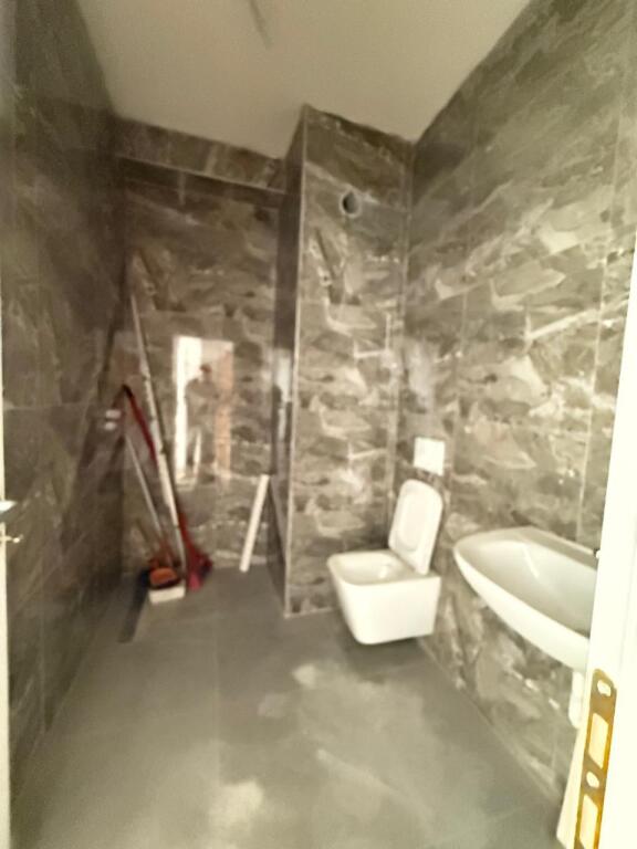 🏡 Apartment 1+1 for rent –📍 Zogu i Zi💰 60,000 lek / month