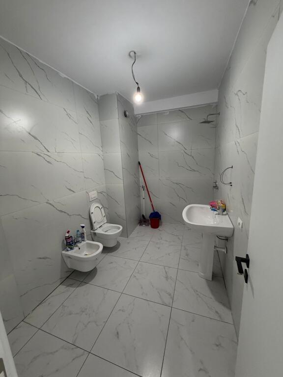 Shitet apartament 1+1 ne Paskuqan ,Residenca Color Splash.