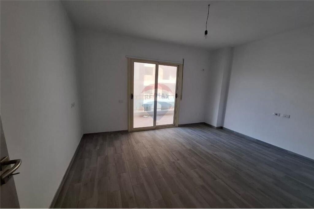 🏡 Apartament 2+1 për Shitje – Rruga Gjergj Kastrioti, Vlorë