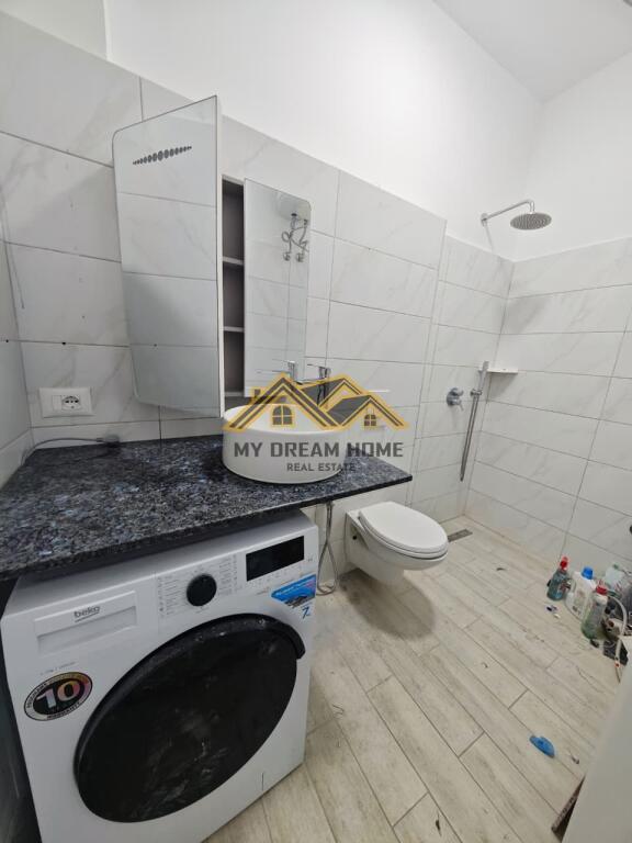 APARTAMENT 1+1 NE QENDER DURRES, PER SHITJE!