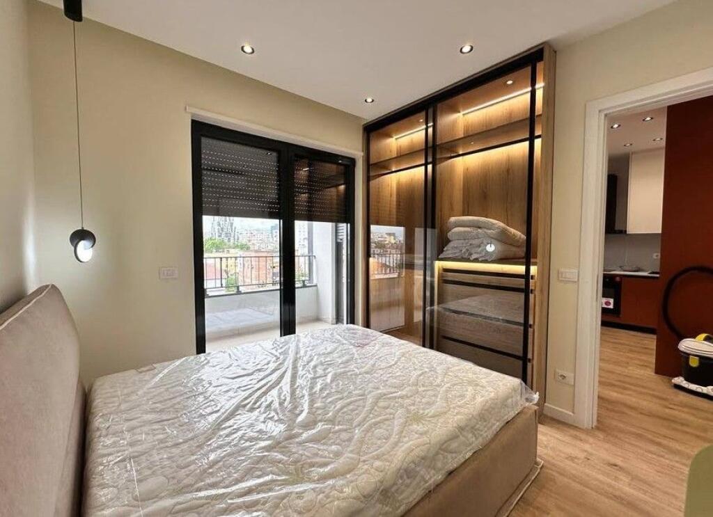 📌 Apartament 1+1 me Qira– Bulevardi i Ri