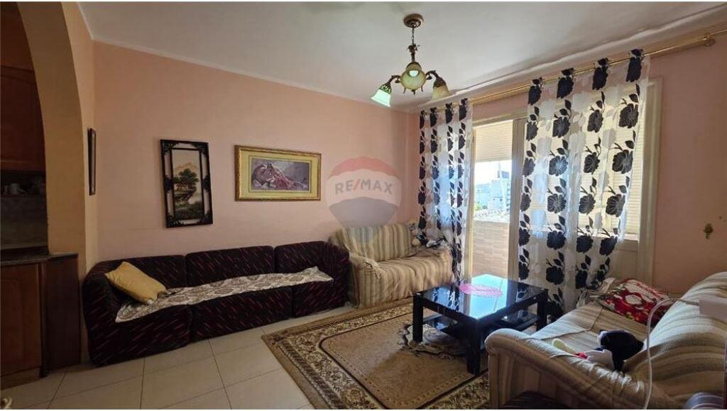 🏢 Apartament 2+1 për Shitje – Qendra e Vlorës, pranë Bashkisë
