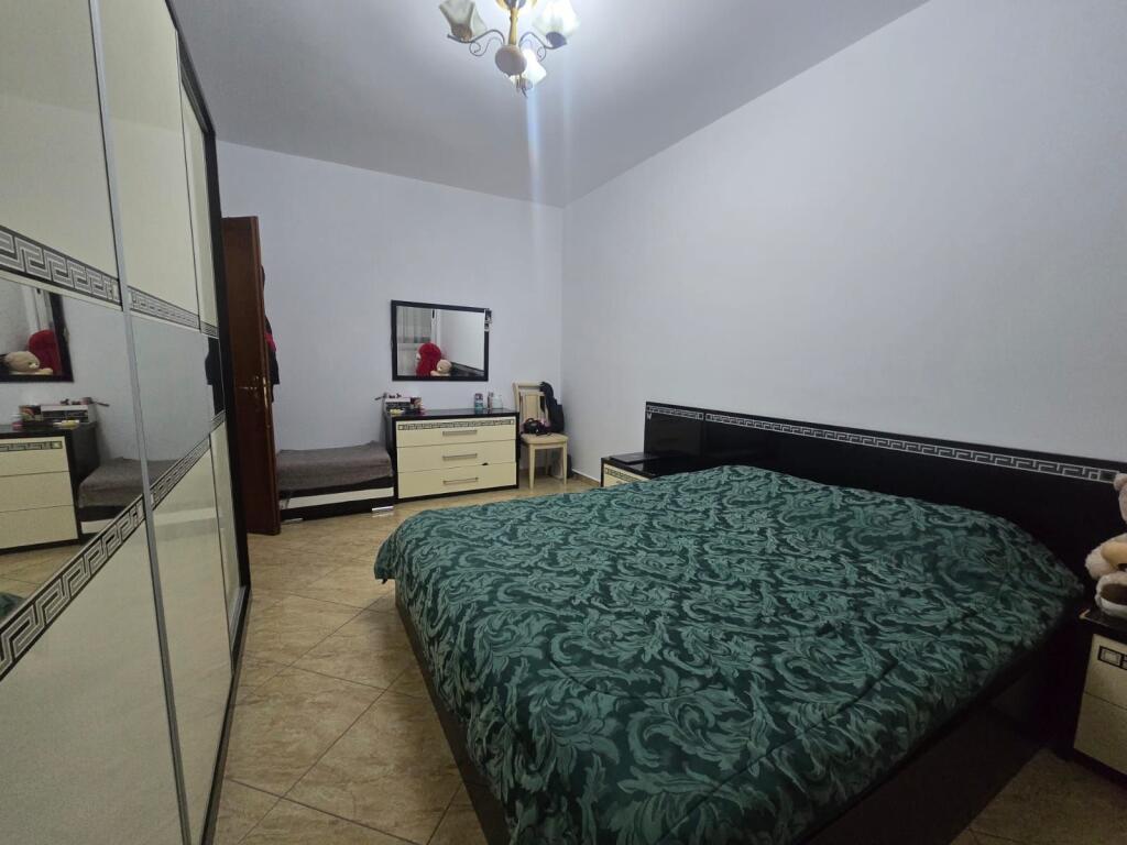 Apartament per shitje te Kodra e Diellit (prane Eleonores)