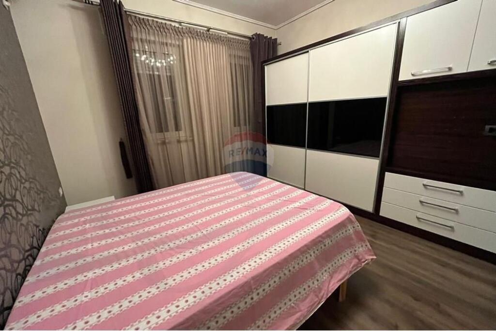 APARTAMENT 2+1+2+ PARKIM -TEK LIQENI I THATE