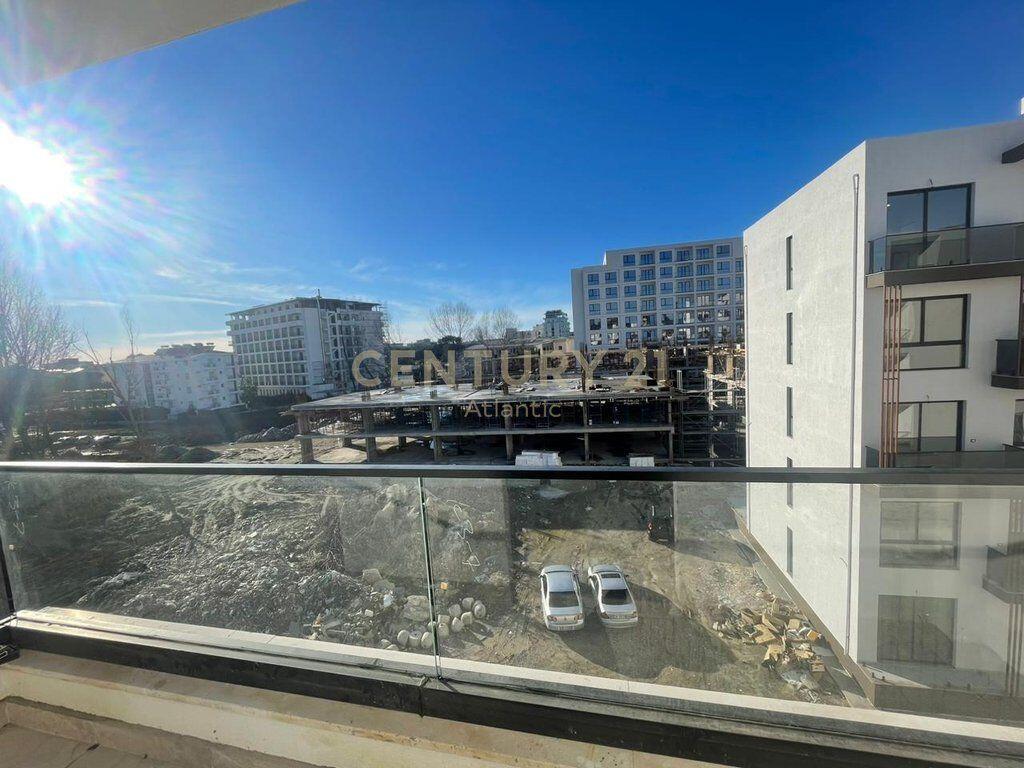 Apartament 1+1 për Shitje – Mali i Robit, Golem !! 77,000 €