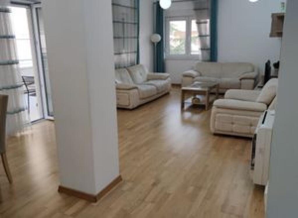 FOR SALE APARTMENT 3+1+2 Residence in Sauk