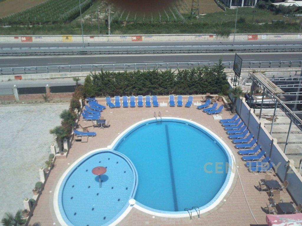 HOTEL WITH POOL FOR SALE IN THE GOLEM AREA, 250M FROM THE BEACH!!! 2,000,000 € Total Area 1400m2