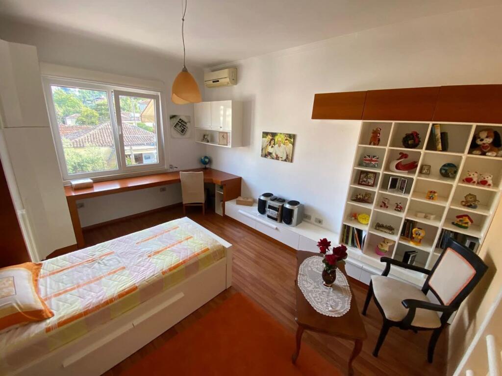 Appartamento in affitto — per abitazione Vicino al museo, Centro, Durrës