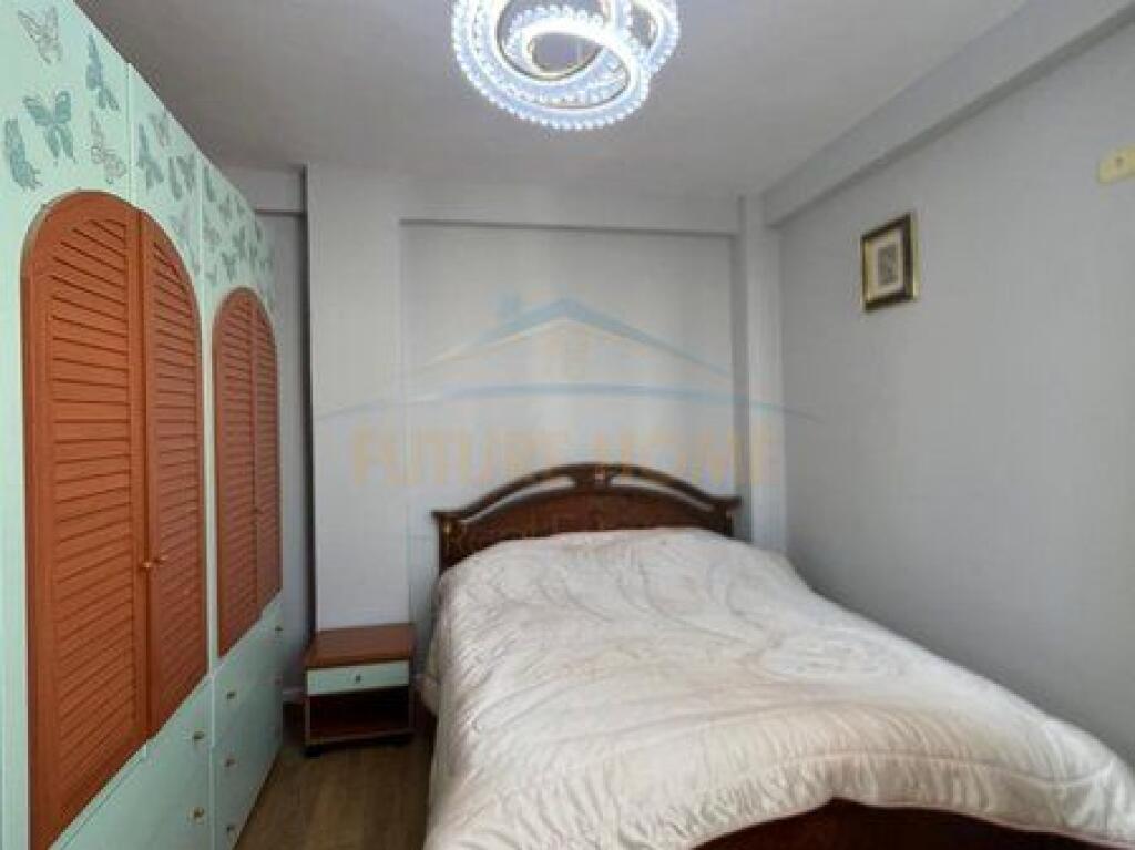 For sale, Apartment 1+1, Dalip Topi Street, Fresku