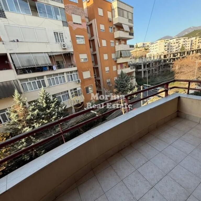 Shitje | Apartament 1 + 1 | Fresku, Rruga e Thesarit | 91000 €